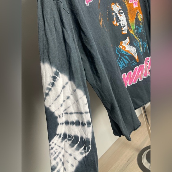 Daydreamer | Revolve | Could You Be Loved Bob Marley Graphic Longsleeve Retro - Picture 3 of 9